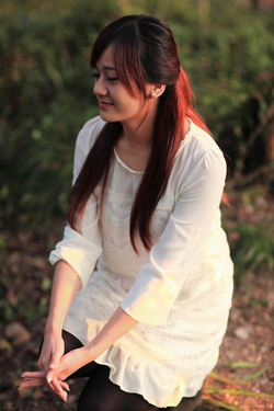 乳色吐息完整视频播放界面